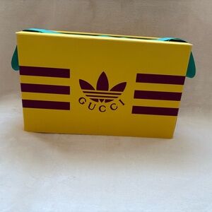 Gucci Yellow and Burgundy shoe box